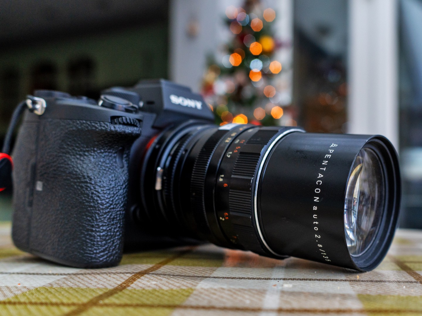 #7 Pentacon Auto 135mm f/2.8